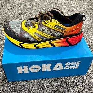 Hoka One One Challenger ATR 2 size 12